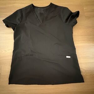 Figs Women's Black 3 pocket casma scrub top